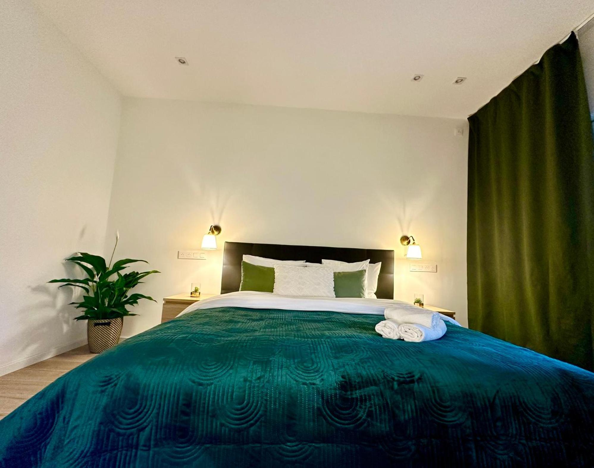 Luxury Suites Park By Rikas Hotels Antwerpen Buitenkant foto