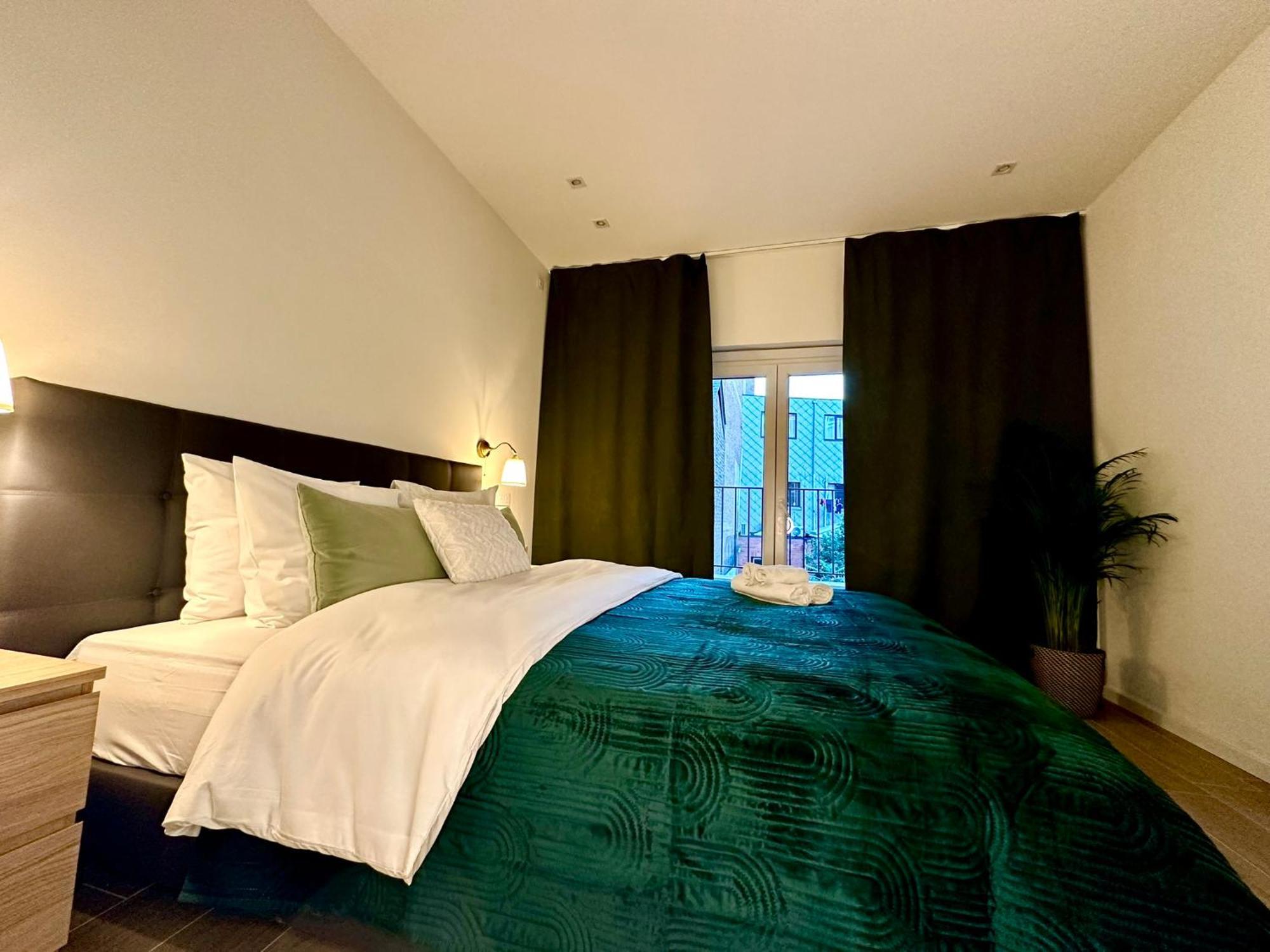 Luxury Suites Park By Rikas Hotels Antwerpen Buitenkant foto