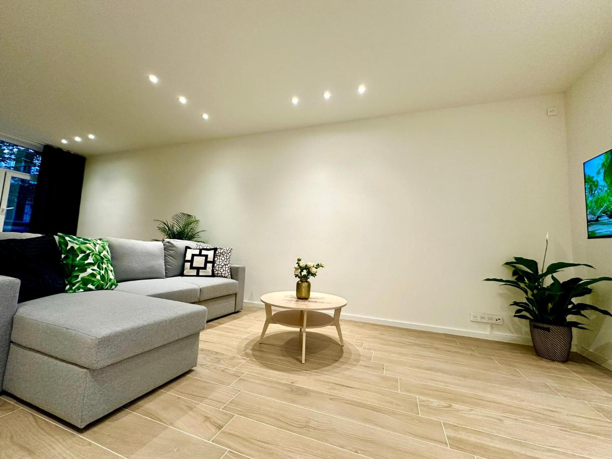 Luxury Suites Park By Rikas Hotels Antwerpen Buitenkant foto