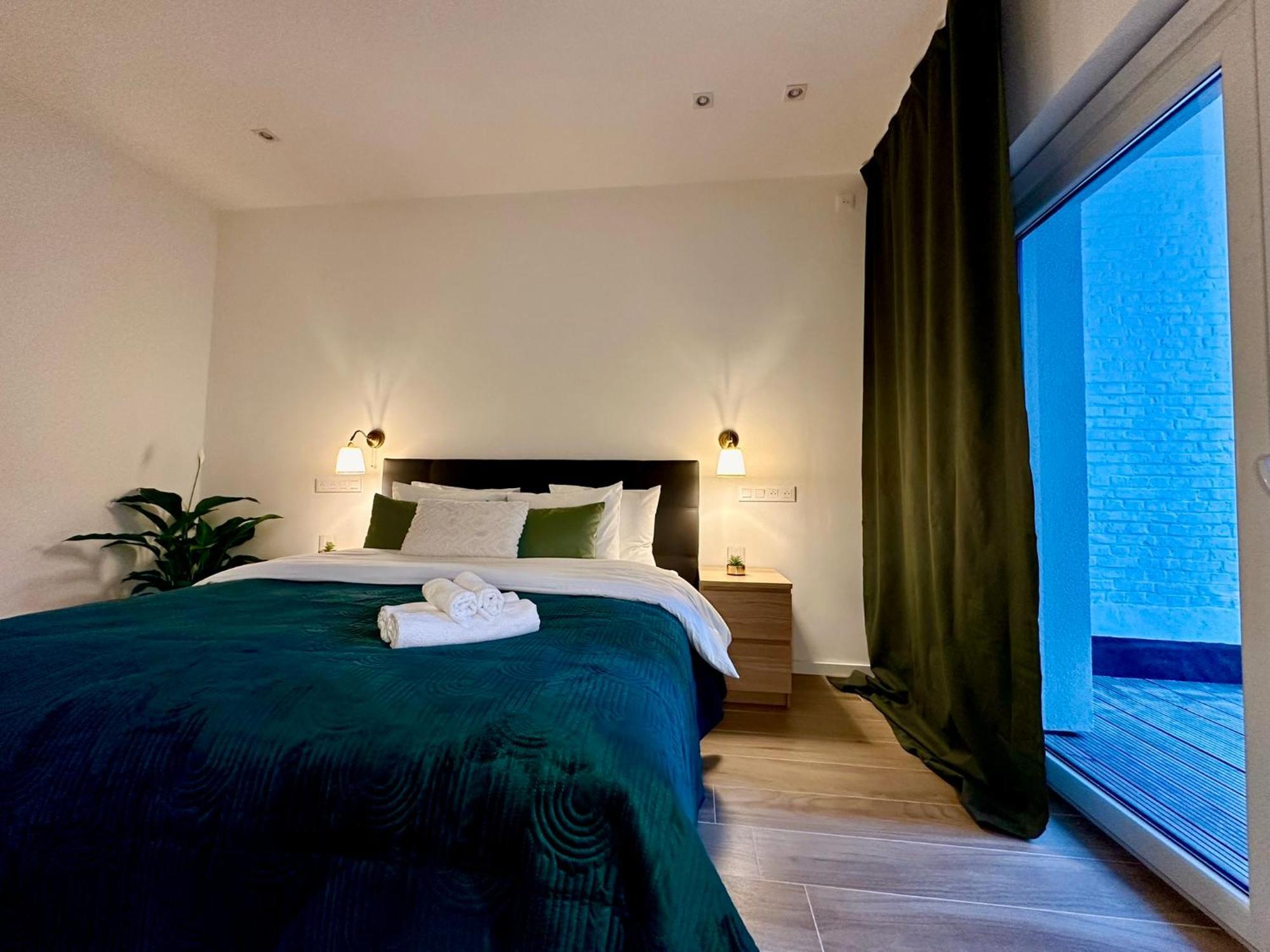 Luxury Suites Park By Rikas Hotels Antwerpen Buitenkant foto